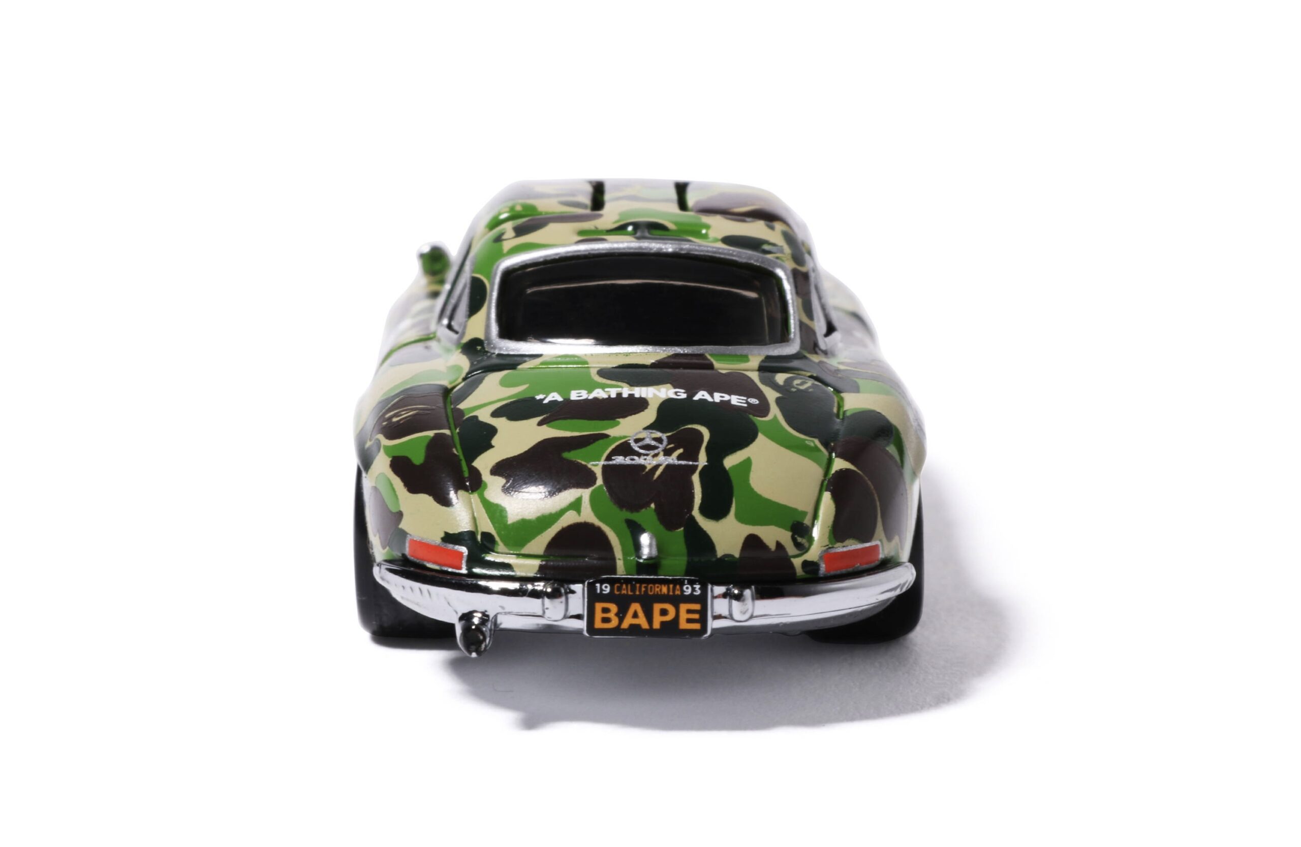 A BATHING APE × HOT WHEELS 55 MERCEDES-BENZ 300SL “Green” – EsotericPov